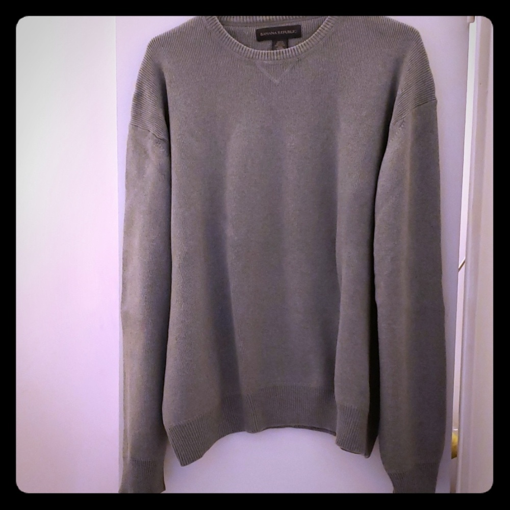 Banana republic gray sweater